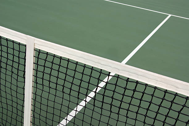 Pourquoi faire appel à des experts locaux pour la construction d’un court de tennis à Saint-Raphaël ?