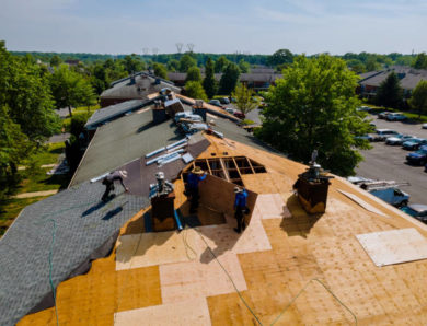 Quelles assurances un couvreur à Royan doit-il fournir ?