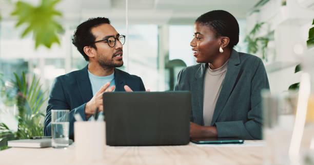 Quelle différence en 2 points clés entre la meilleure agence web Lyon et un freelance efficace ?