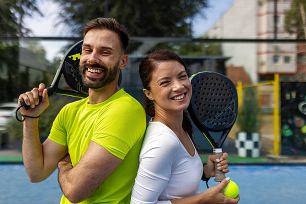 Une rénovation court de tennis peut-elle être réalisée par étapes ?