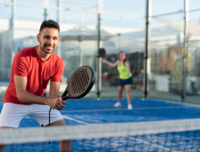 Comment comparer les devis de plusieurs entreprise construction terrain de padel ?